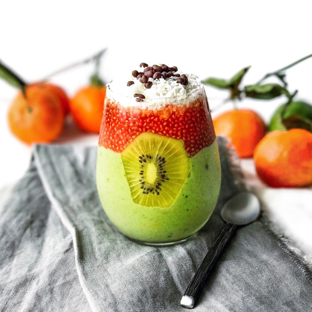 superfoods chia smoothie