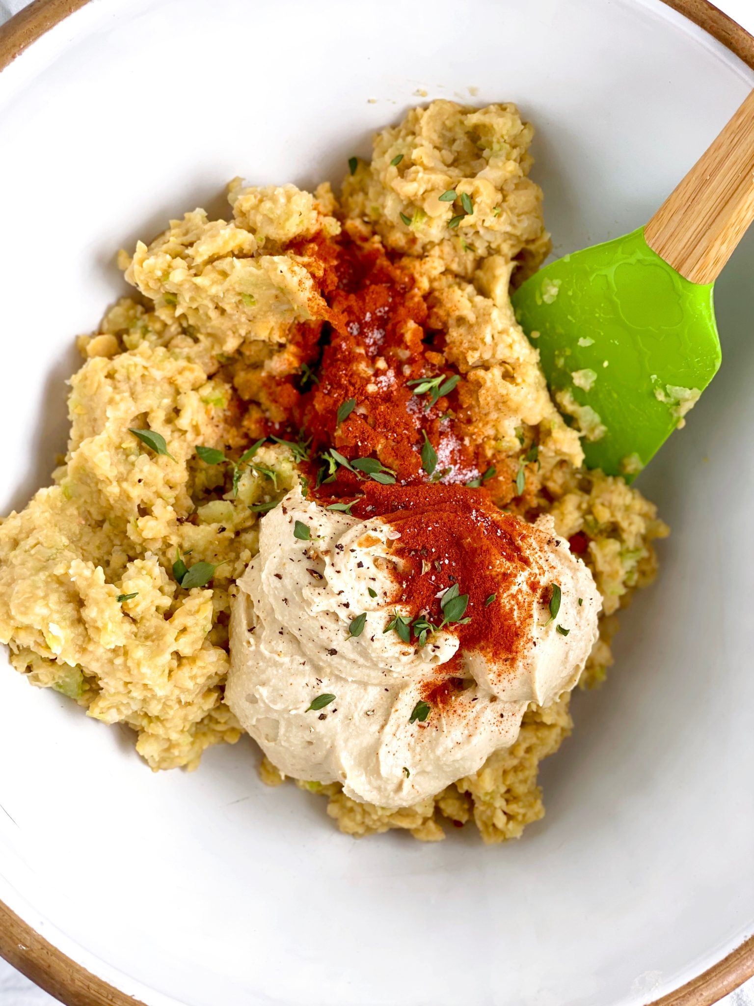chickpea hummus salad