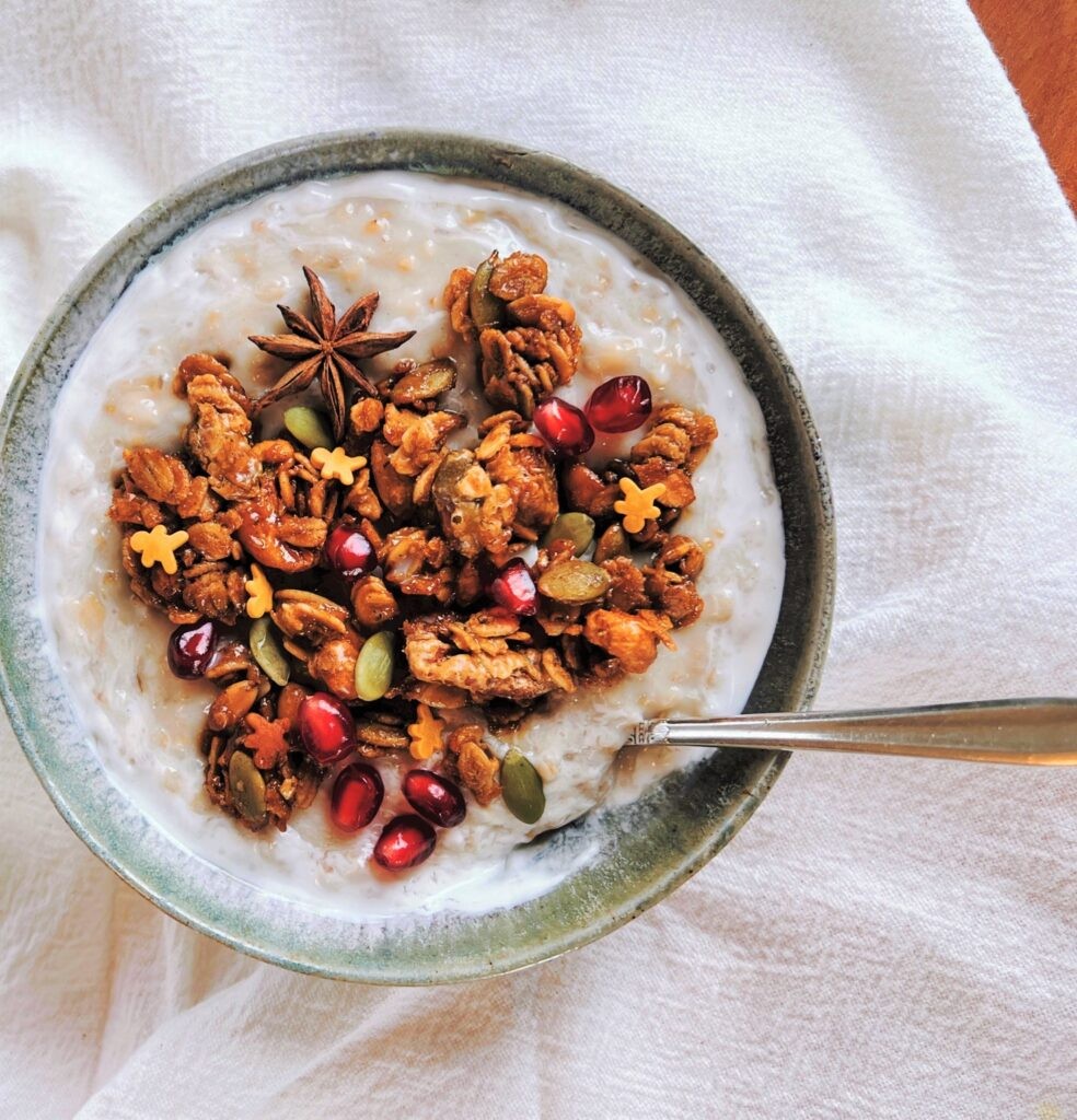 gingerbread granola