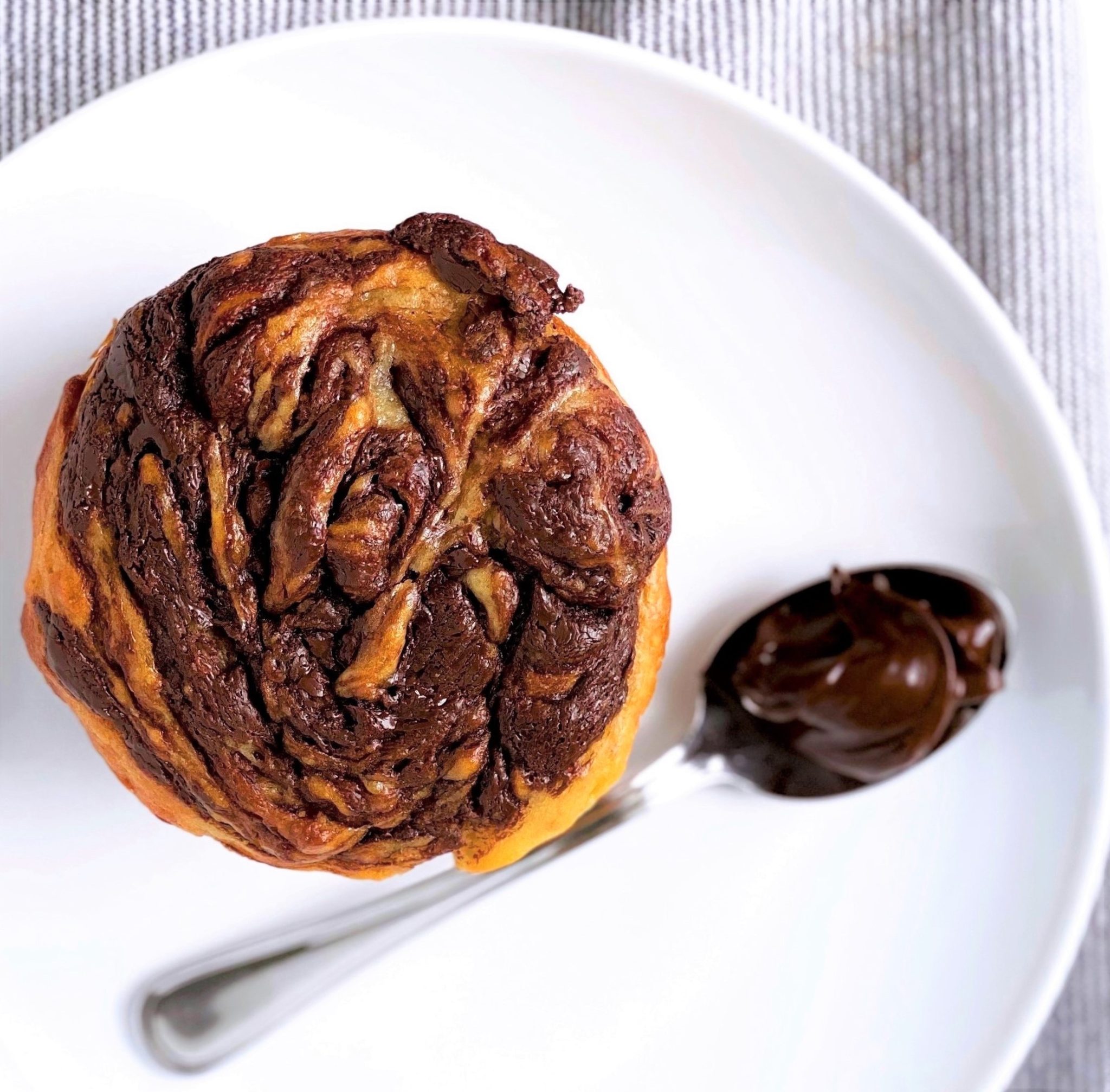 nutella banana muffins