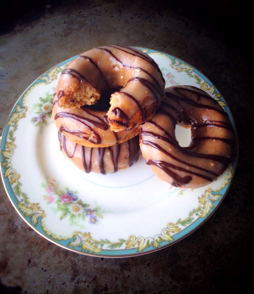 apple cider donuts