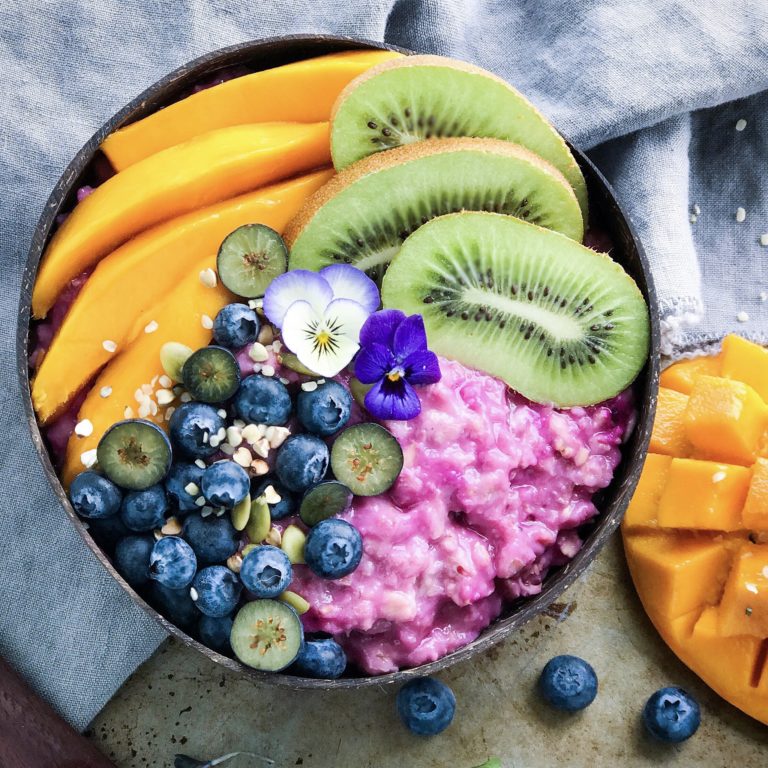 tropical oatmeal smoothie